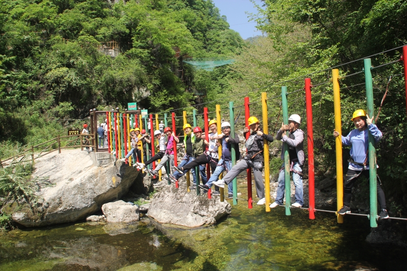 �����(li��n)늚�F(tu��n)����Ӱ32