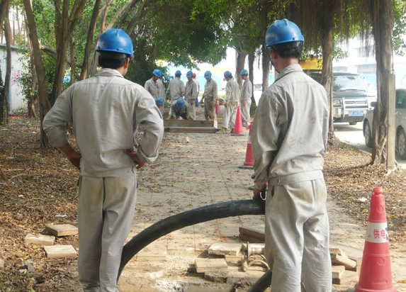 10kV��·���Ͽ��ٲ��ҷ����п��E