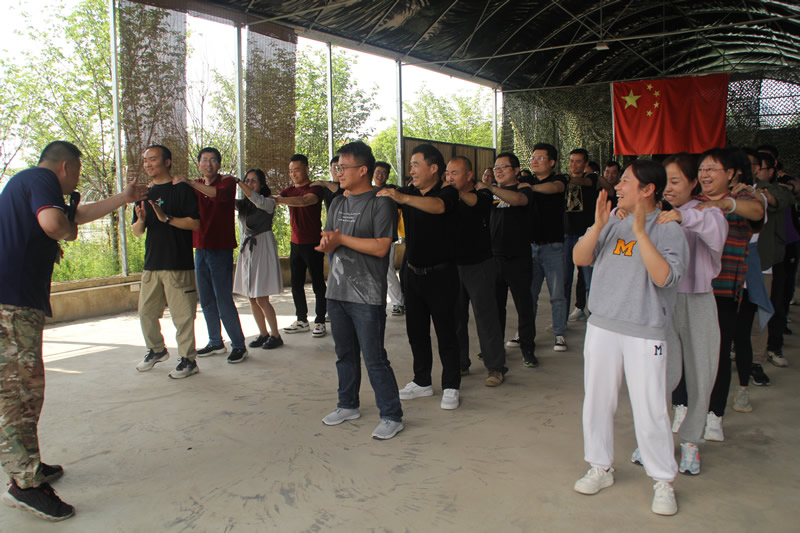 ��(li��n)늚�h�����^ɽ�F����չ֮��3