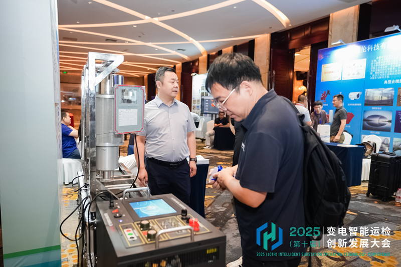 ׃������\�z���չ���F��